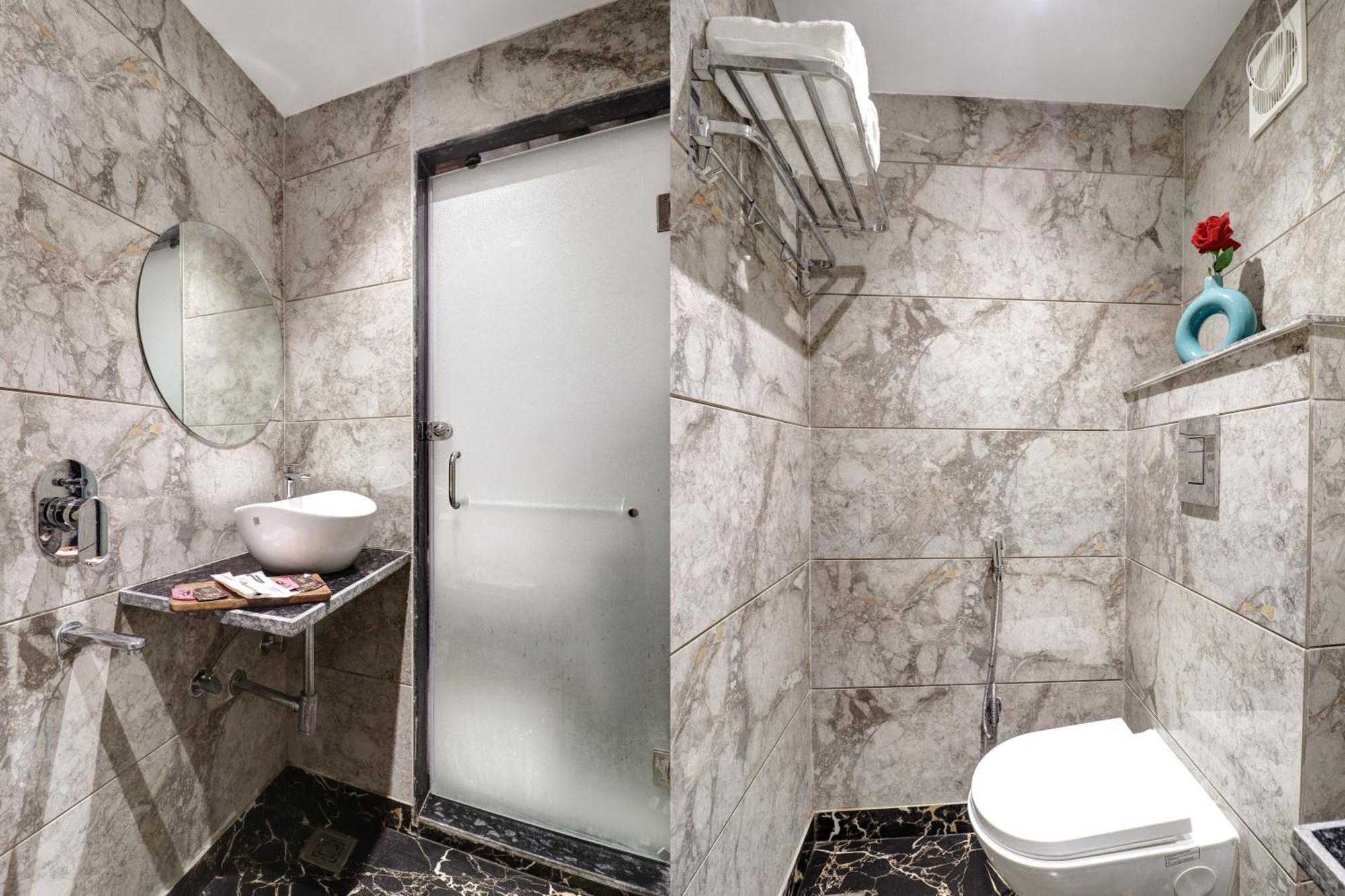Hotel Emporio Dx - New Delhi Railway Station - Paharganj Εξωτερικό φωτογραφία